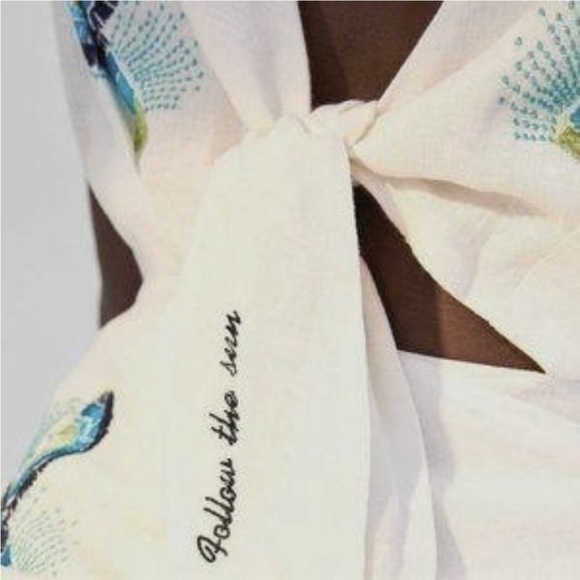 Farm Rio Macaw Tie Front Cutout Dress - Picture 3 of 10